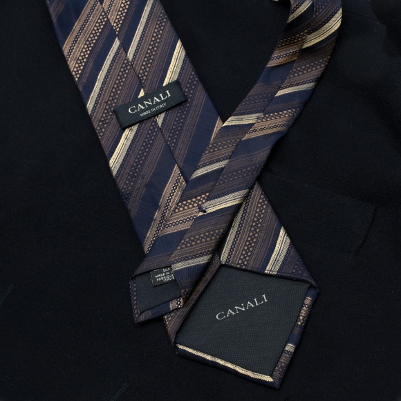 SUITSUPPLY Pure Wool Navy Overcoat Vicenza Int J4611 USA 38 Free CANALI Silk Tie - Picture 13 of 16